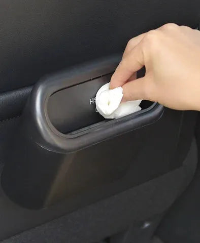 Lixeira portátil para carro com tampa e fixação lateral